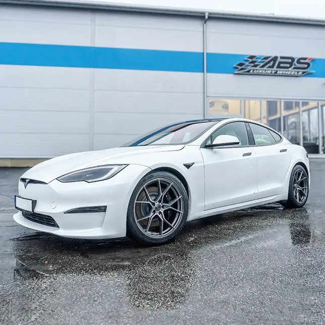 Tesla S Plaid - ABS F18
